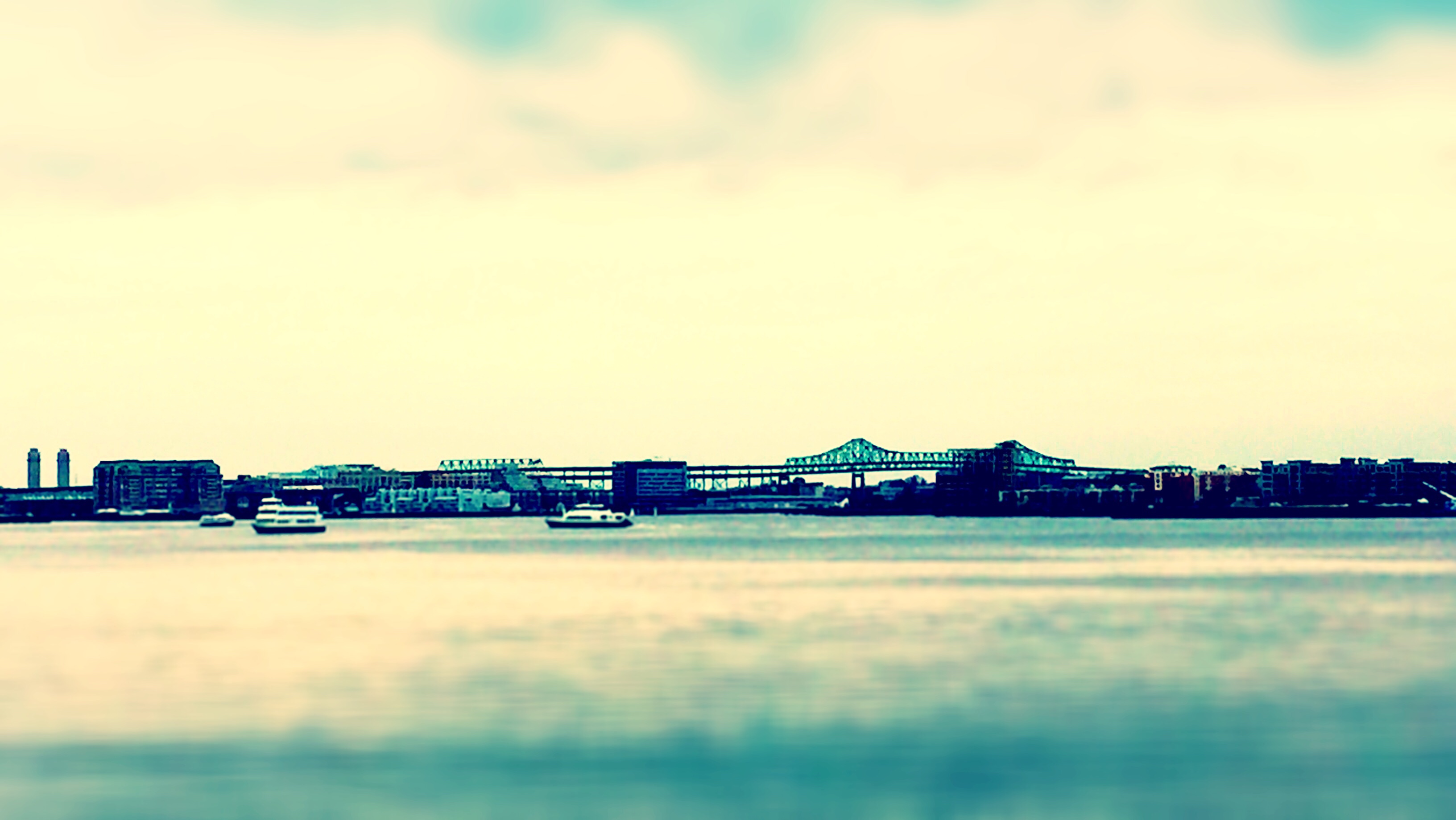 📷 Pier 4.