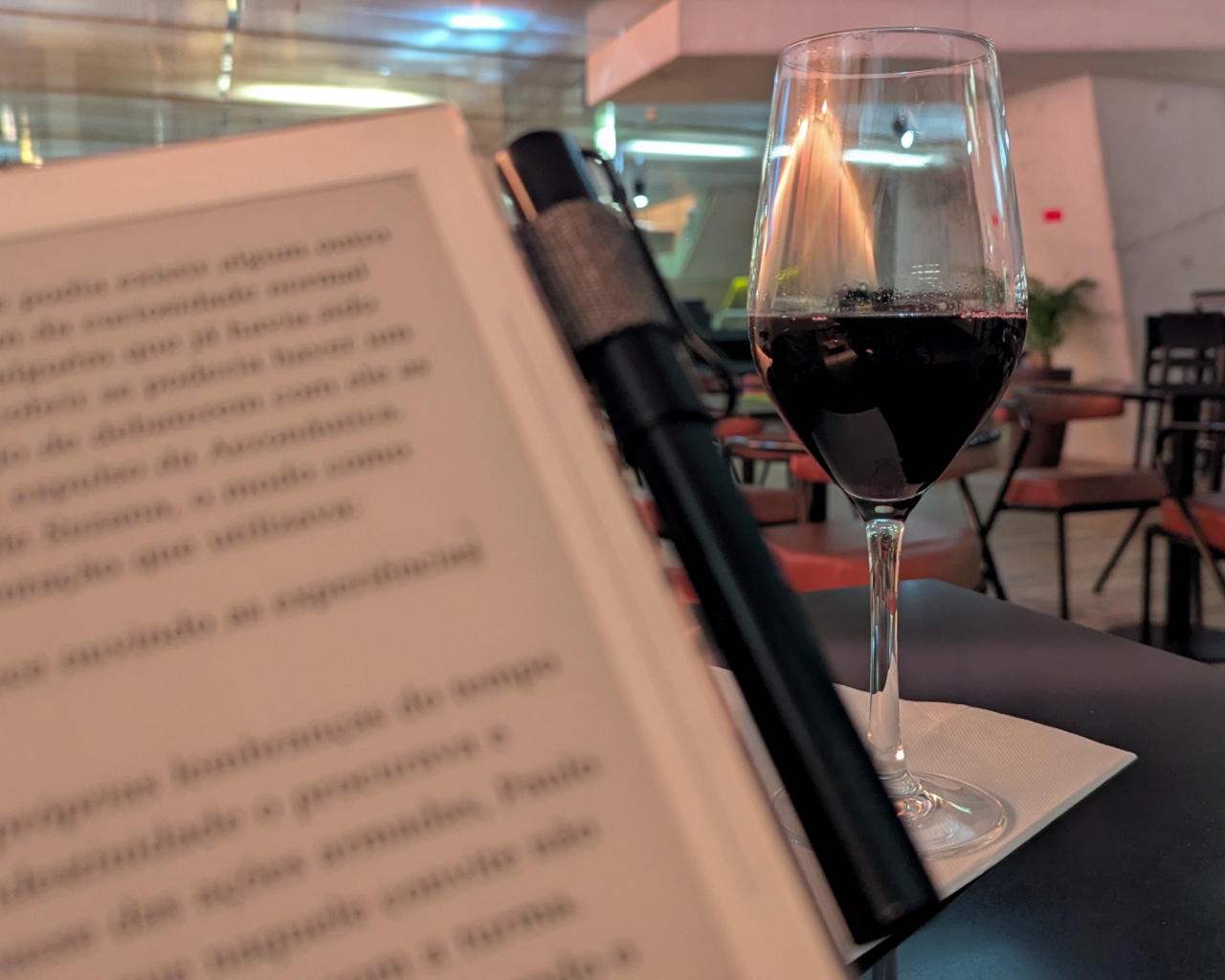 Enjoying KOReader on my Supernote.